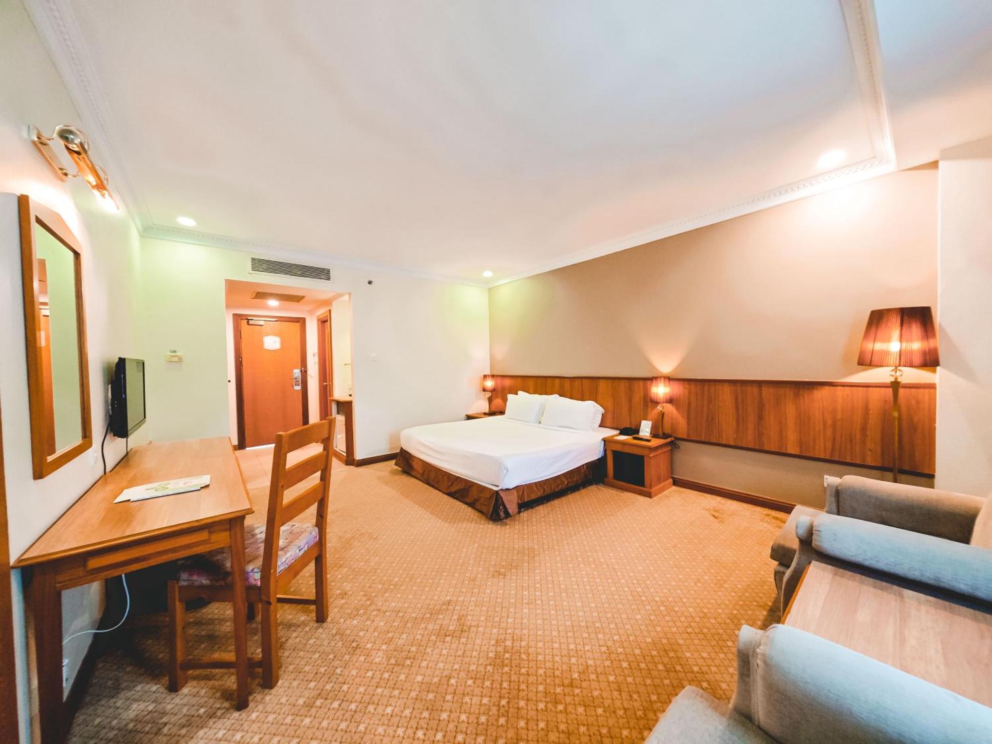 Starlodge Kampong Jerudong Екстериор снимка
