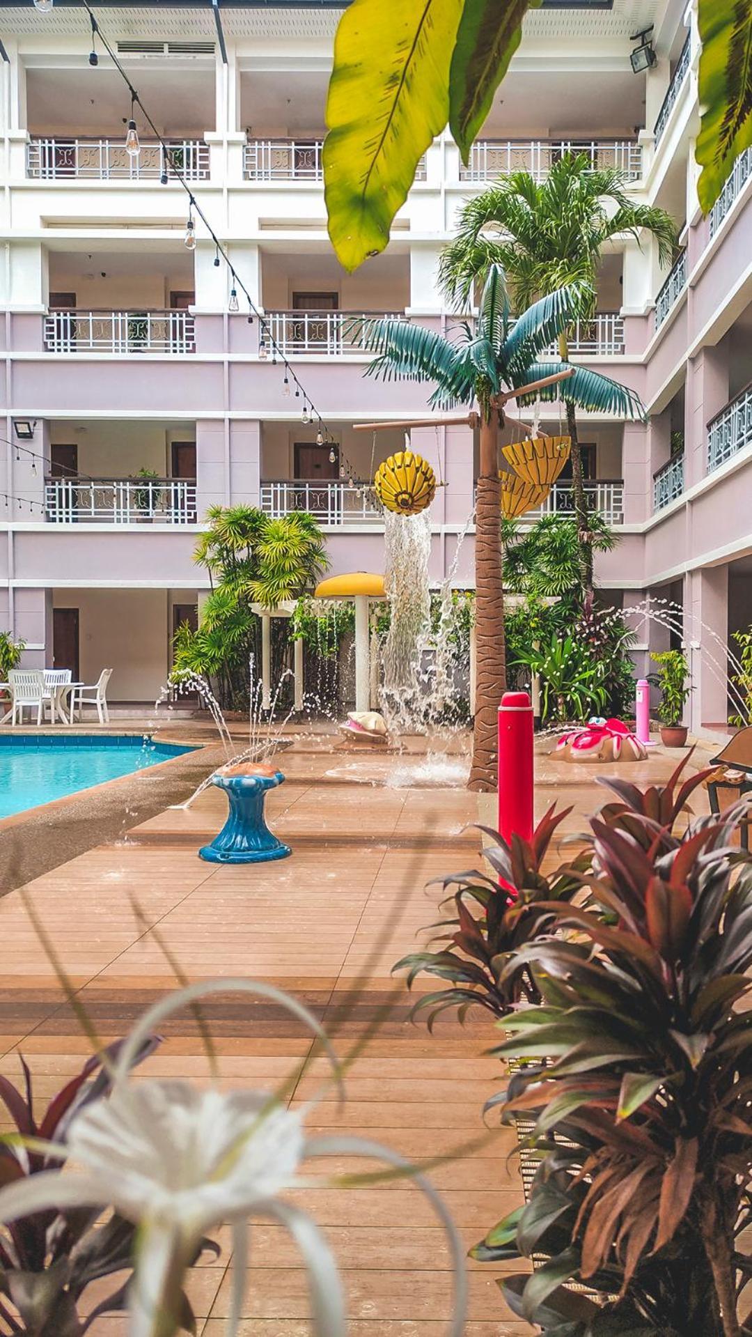 Starlodge Kampong Jerudong Екстериор снимка